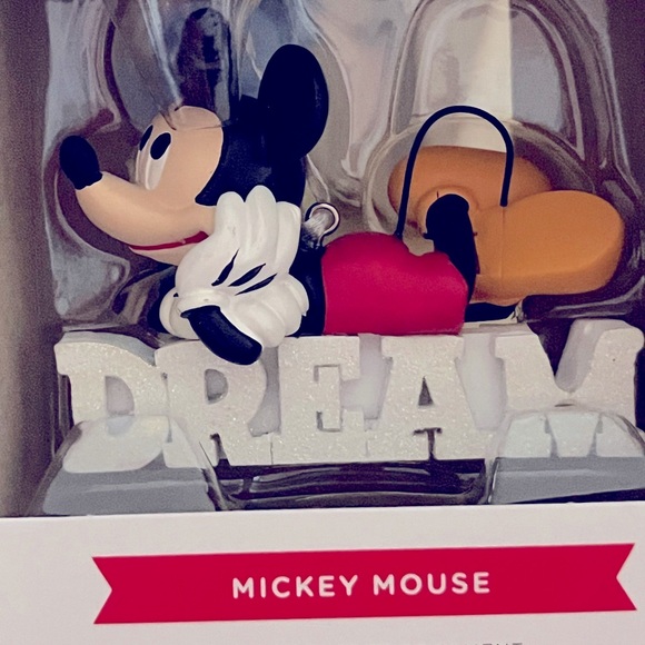 ✨ Hallmark Ornament Disney Mickey Mouse Dream NWT ✨ - Picture 9 of 9